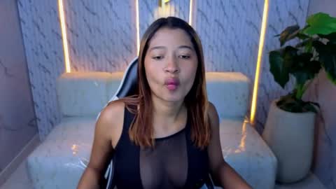 Snapshot of kiara_tx chatting on 06.01.26 Follow me.. Live 1430 to 2100 online show from 06.01.26