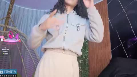 Kiara Zahiri online show from 10.23.25