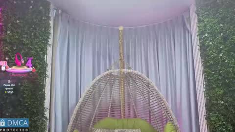 Kiara Zahiri online show from 11.06.25