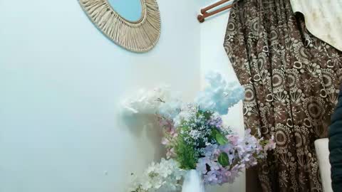 Valery online show from 12.04.25