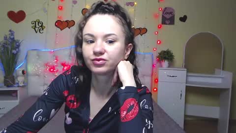 Kara online show from 02.13.25