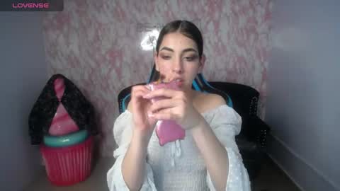 kiara online show from 07.24.26