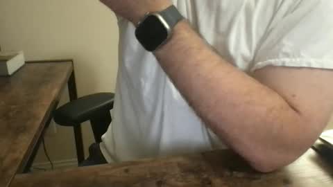 Snapshot of kickboxer04 chatting on 12.20.25 kickboxer04 online show from 12.20.25