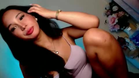 Snapshot of kiera_on_fire chatting on 11.05.25 Kiera online show from 11.05.25