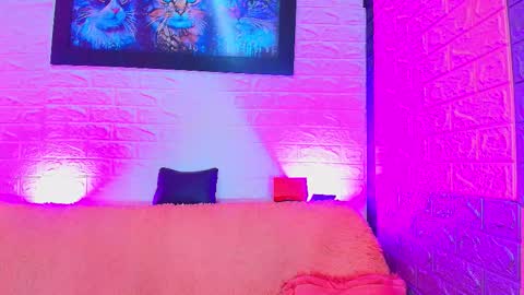 leidy  online show from 12.15.25