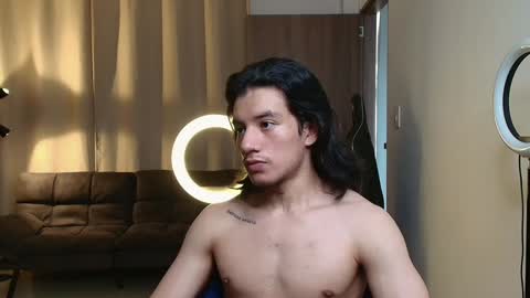 Snapshot of kikeruiz_19 chatting on 01.10.25 kikeruiz 19 online show from 01.10.25