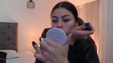 Snapshot of kiki_cams chatting on 02.26.26 kIKI online show from 02.26.26