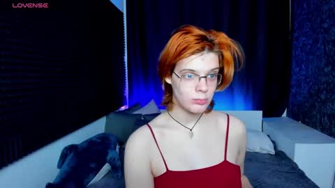 Snapshot of kiki_krash chatting on 12.09.24 Kiki online show from 12.09.24