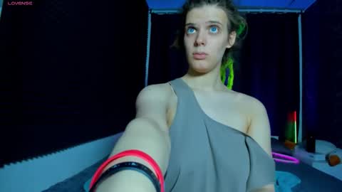 Kiki online show from 01.18.26