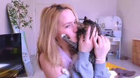 kikikarma online show from 03.24.26