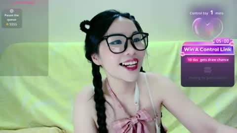 Snapshot of kikisubgirl chatting on 07.07.26 Kiki online show from 07.07.26
