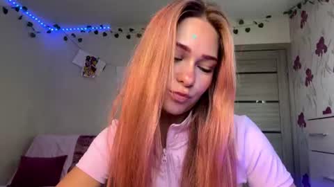 Snapshot of kikixie chatting on 07.09.26 Lilly online show from 07.09.26