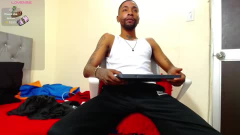 Kilian xxx online show from 10.27.25