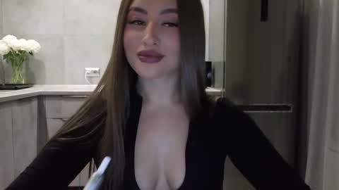 Snapshot of killer__girls chatting on 05.19.26 EvaAnna online show from 05.19.26