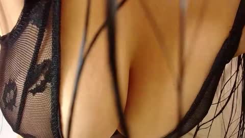 Mia  Kim online show from 02.02.26