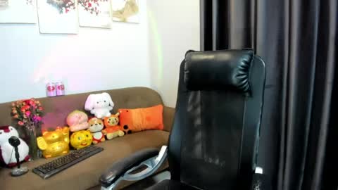 Kim online show from 06.04.26