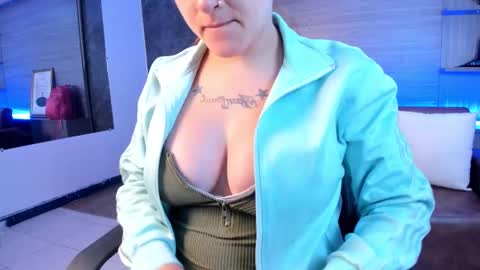 Kim online show from 10.08.25