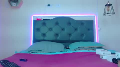 Kim online show from 10.12.25