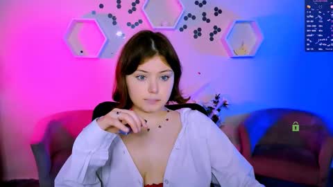 Snapshot of kim_classy chatting on 11.27.25 kim_classy online show from 11.27.25