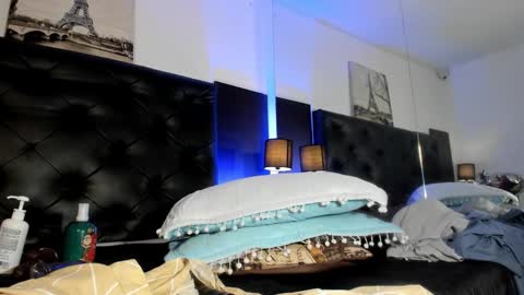 Kim Marquez online show from 03.01.26