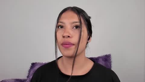 Snapshot of kim_mouth17 chatting on 11.19.25 kim_mouth17 online show from 11.19.25