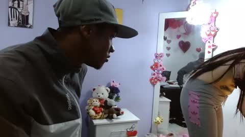 Snapshot of kimandyuk chatting on 02.21.25 Kim  Yuk online show from 02.21.25