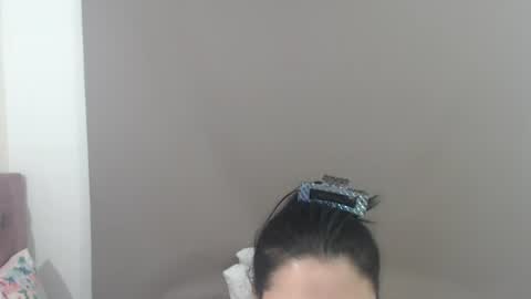 Snapshot of kimberjamesxx chatting on 06.15.26 DANIELA online show from 06.15.26