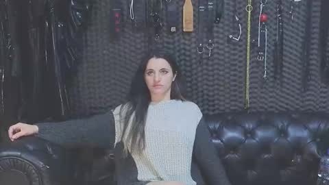  KIMBERLY SWAN  online show from 03.11.25