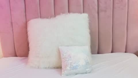 Snapshot of kimberlyn_burbano chatting on 07.18.26 Kimberlyn online show from 07.18.26