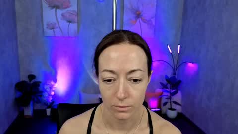 Kimberly online show from 02.22.25