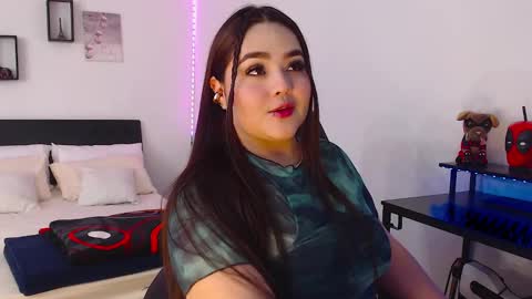 KimGeorgia online show from 01.21.25