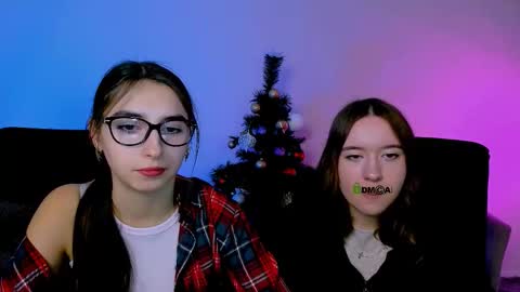 Snapshot of kimiko_shine_ chatting on 12.16.25 just Kimi online show from 12.16.25