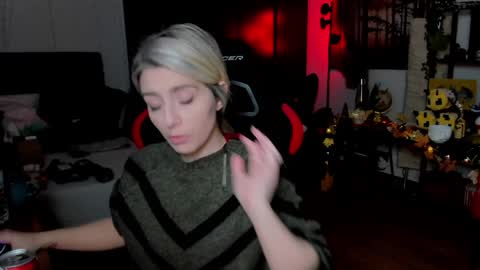 Wolfs Girl online show from 09.30.25