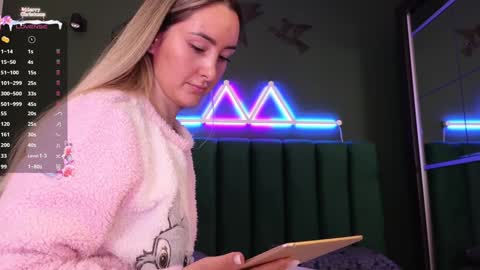 Kimmie online show from 12.22.24