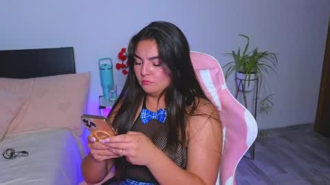 Snapshot of kimmie_dollxo chatting on 06.07.26 kimmie_dollxo online show from 06.07.26