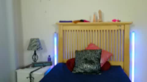 Kimmi Taylor online show from 01.08.26