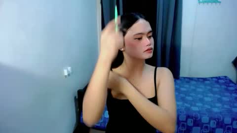 kim ejara online show from 04.05.26