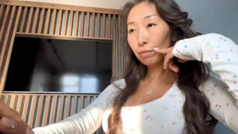 Kimmy online show from 09.29.25