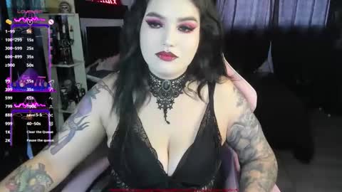Snapshot of kimmy_vampire666 chatting on 05.12.26 Kim online show from 05.12.26