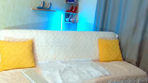 Kim online show from 02.15.25