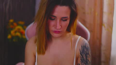 KimSkye online show from 02.01.25