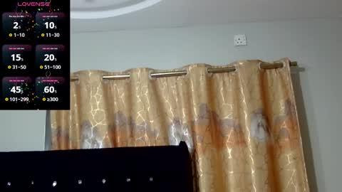 Snapshot of kimsmile_001 chatting on 01.04.25 Kim online show from 01.04.25