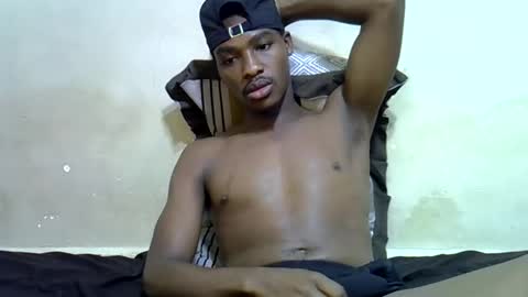 Snapshot of kimzsguyz chatting on 03.02.26 kimzsguyz online show from 03.02.26