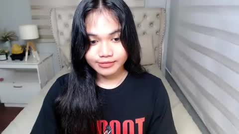 Snapshot of kina_greyx chatting on 07.04.26 kina online show from 07.04.26