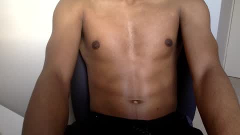 Isaac online show from 01.01.25