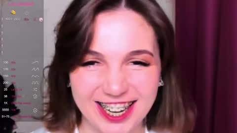 Hazel online show from 03.05.25