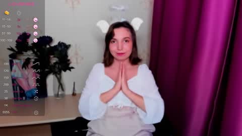 Hazel online show from 09.10.25