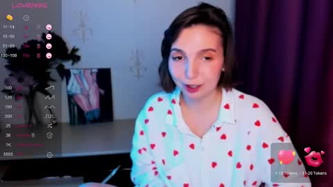 Hazel online show from 10.30.25