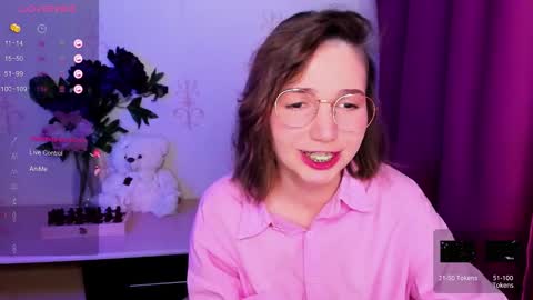 Hazel online show from 02.11.26