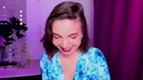 Hazel online show from 03.03.26